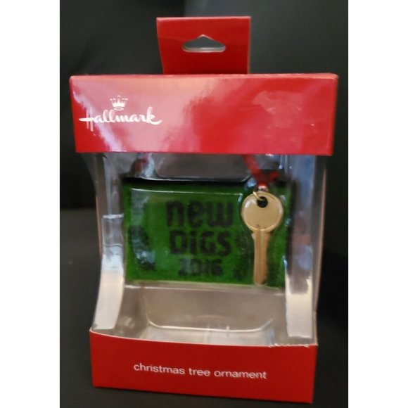 Hallmark Holiday Hallmark New Digs 26 New Home Grassy Door Mat With